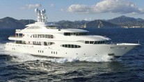 Yacht VIVE LA VIE - Image Courtesy of Lurssen